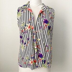 NWOT Chico’s Floral Blouse